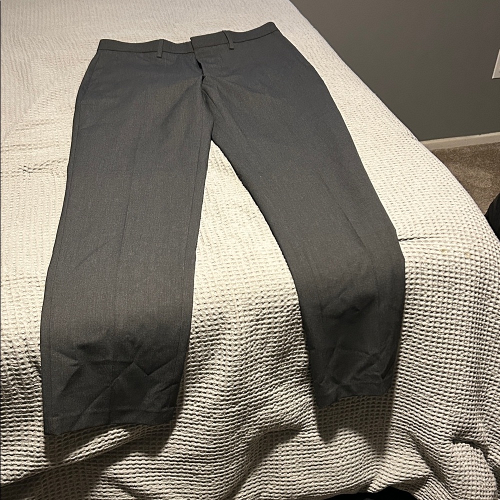 Haggar Men's Charcoal Dress Pants